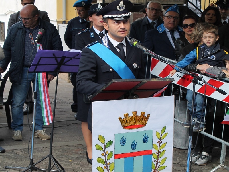 Battipaglia. Encomio solenne al commissario capo Giuseppe Musella per il sisma di Camerino