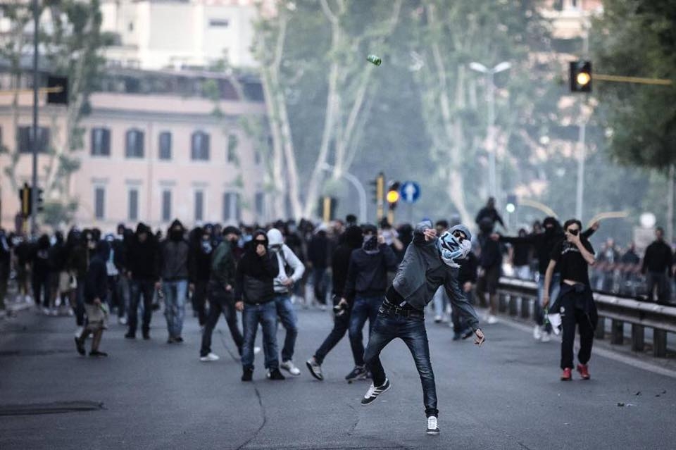Daspo e denunce per 6 tifosi della Cavese