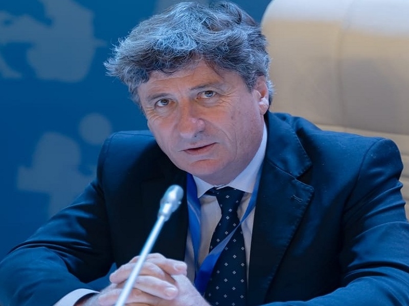 Salerno. Convention mondiale di chirurgia maxillo facciale, Josca unico italiano