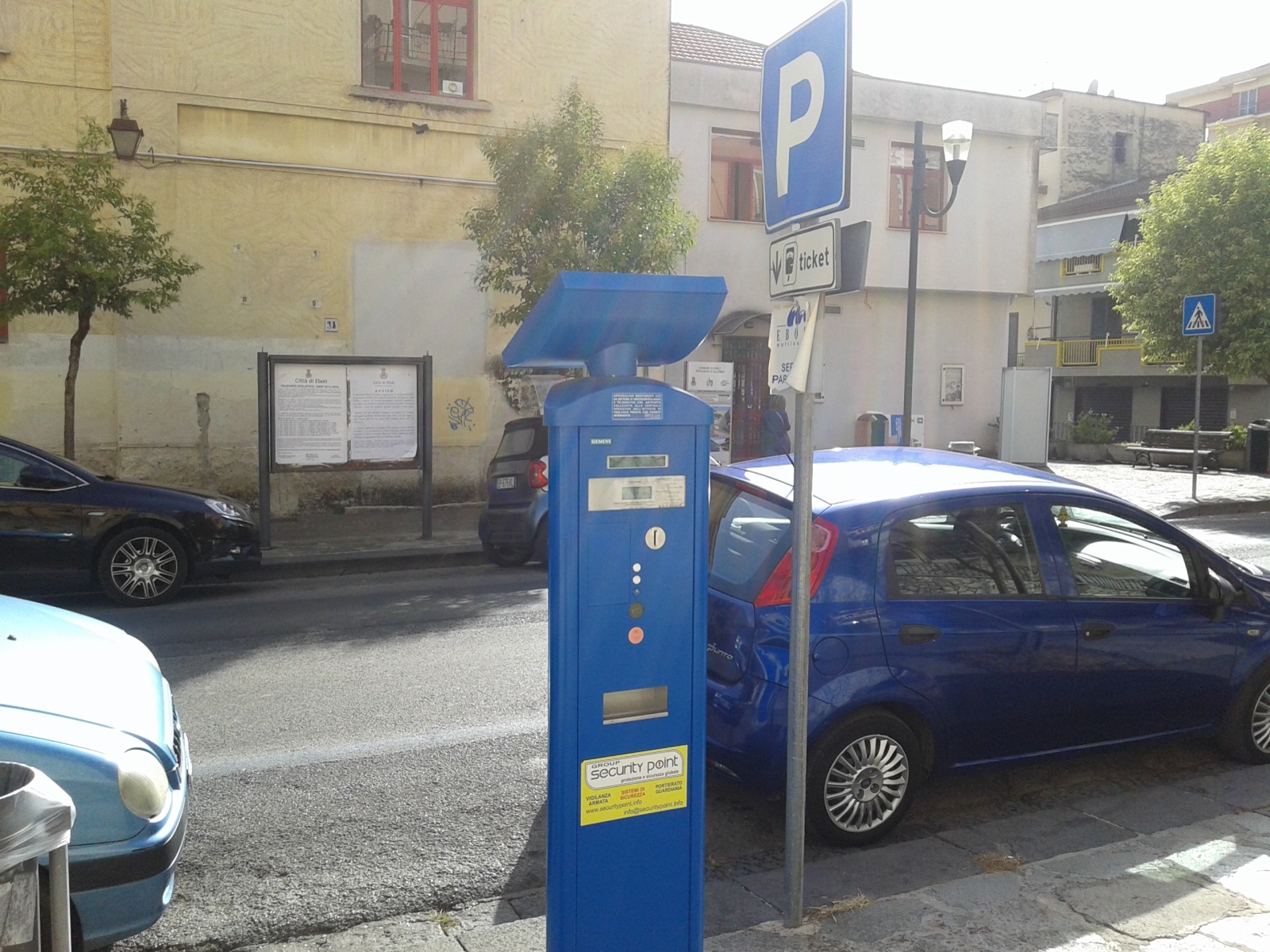 Battipaglia. Parcometri e sosta a pagamento, firmato il contratto