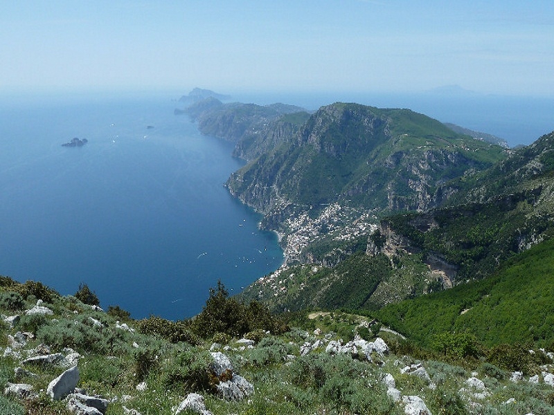 Maiori. Operazione di salvataggio di un cittadino inglese disperso in Montagna