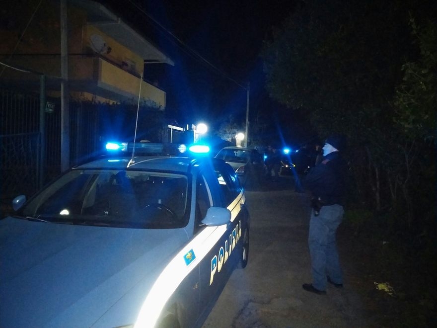 Due cavesi, fermati mentre tentavano di rubare in una villa