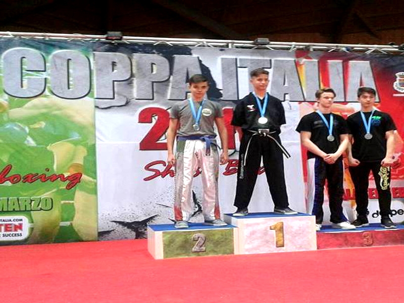 Il Battipagliese Rino Esposito si laurea Campione d’ Italia di Kick Boxing