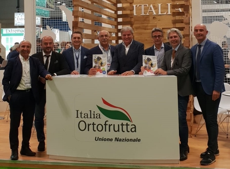 Fruit & Salad on the Beach e School Games alla Fiera di Madrid