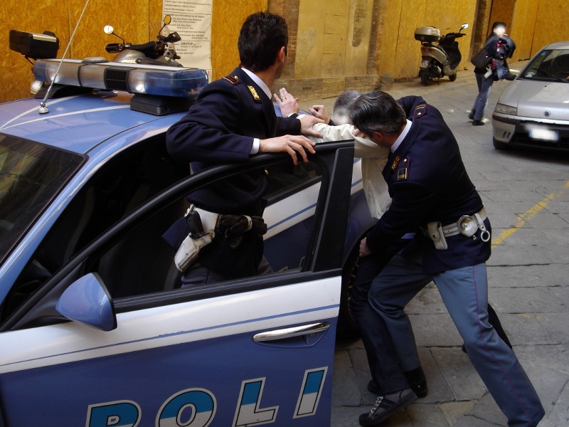 Arrestato 30enne salernitano per furto aggravato