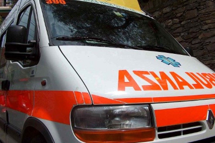 Eboli. Pensionato trovato morto nella sua auto