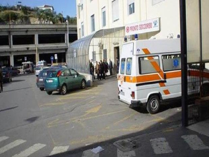 Eboli. Aggredito vigilantes in ospedale. Pestato a sangue