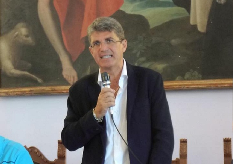 Cava de’ Tirreni. Divieto di assembramenti e controlli a tappeto