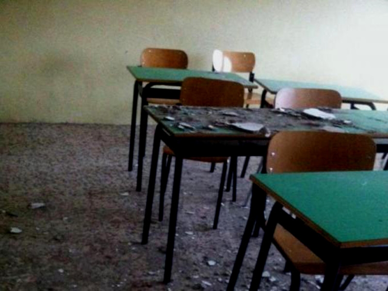 Crollo della controsoffittatura all’Alberghiero di Pagani. Lizio ” Interverremo subito”