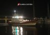 Battipaglia, barca in avaria nella burrasca: Guardia Costiera salva 12 persone, otto sono bambini
