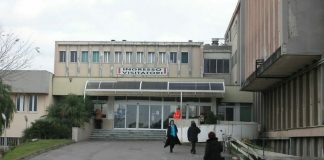 Battipaglia. Caldo record in ufficio, dipendente comunale accusa un malore, necessario l’intervento del 118