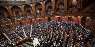 Legge contro l’omofobia, passa alla Camera dei deputati il ddl Zan