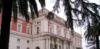 Napoli. Al Cardarelli trovato morto in bagno paziente Covid