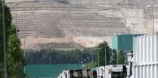 Battipaglia. Rifiuti di ritorno dalla Tunisia, la sindaca Francese Ordina il divieto di transito ai Tir di Eco Ambiente Spa