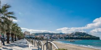 Agropoli. Lungomare S. Marco: continuano i lavori di ripascimento