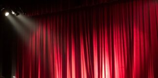 Salerno. Al Teatro delle Arti si alza il sipario per “Mary Super Tata”