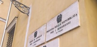 Salerno. Rissa aggravata e tentato omicidio: Daspo urbano per 14 minorenni