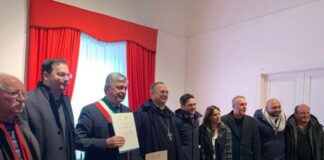 Castellabate. Il Sindaco Rizzo e l’Abate della Badia di Cava firmano la gestione del Castello