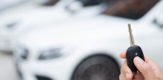 Battipaglia. Impennata di furti d’auto, stanotte rubate una Nissan e una Range Rover