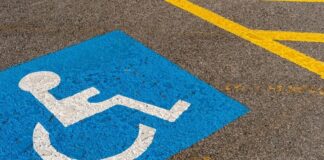Posto auto per disabile. Immediata, Marino e Mirra: spetta anche a chi non è patentato