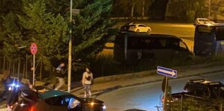 Battipaglia. Auto contro mano nei pressi del PalaZauli, 1 ferito nello scontro frontale