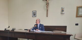 Battipaglia. Pompa di benzina in Via Domodossola, D’Elia contro la sindaca e il dirigente dell’ufficio tecnico