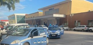 Battipaglia. Ruba valigie ad un turista in stazione, 31enne arrestato dalla Polizia
