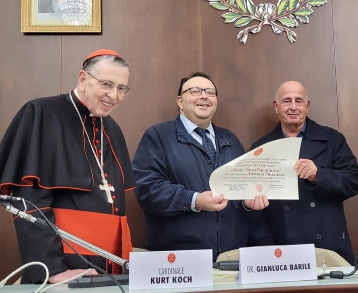 Battipaglia. "Eccellenze del Territorio",7 le onorificenze consegnate da "Tu es Petrus" a chi ha dato particolare lustro alla città