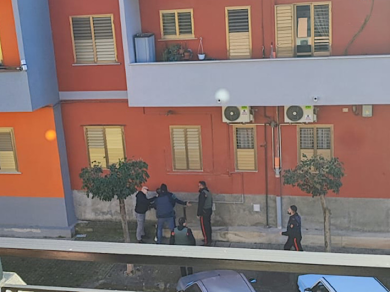 Battipaglia. Ieri città in subbuglio per il rocambolesco arresto dell'agente penitenziario. Scoperto mentre tenta di introdurre droga in Carcere