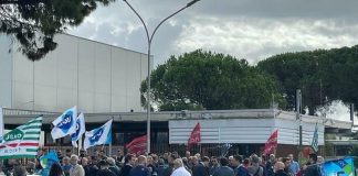 Prysmian Fos. 850 milioni di € per collegare la Scozia all’Inghilterra. Il 15 dicembre summit a ROMA per i lavoratori di Battipaglia in cassa integrazione