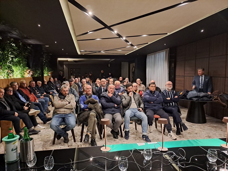Brindisi d'inizio anno di "Viva Battipaglia",pronto un nuovo progetto politico di Forza Italia