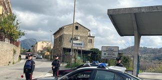 Salerno. Maxi blitz delle interforze a Matierno: effettuate 20 perquisizioni ed un arresto per droga
