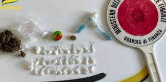 Salerno, arrestato spacciatore: nascondeva 30 dosi di cocaina negli slip