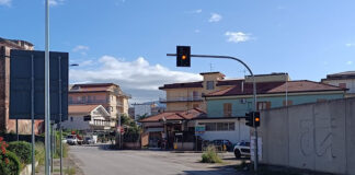 Battipaglia. Santa Lucia: semafori ancora guasti, avvenuti già 4 incidenti stradali