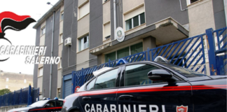 Eboli, 32enne in manette per violenze ai familiari e rapina: minacciava la madre e l’ex con un cacciavite