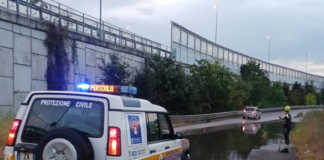 Battipaglia. Maltempo colpisce la città: rete fognaria sotto pressione