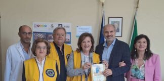 Battipaglia. “Occhio ai bimbi”, screening visivo per 60 alunni. Iniziativa dei Lions Club Eboli-Battipaglia Host e l’IC F. Fiorentino