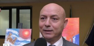 Battipaglia. Mostra “Daltonismo a colori”, l’intervista all’artista: l’avv. Giuseppe Provenza (video)