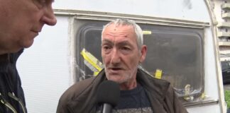 Battipaglia. Gli “invisibili”. Vivono in 3 in una roulotte, Istituzioni cieche e sorde. L’intervista a Giuseppe (video)