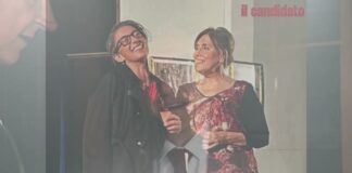 Battipaglia. Samarcanda Teatro, successo per il “candidato”. L’intervista a Enzo Fauci (video)