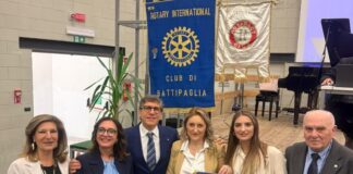 Battipaglia. Liceo Medi, successo per il meeting “Etica e responsabilità nell’era del digitale”