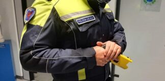 Battipaglia. Sicurezza. Taser per la polizia locale, armi elettriche per contrastare il crimine