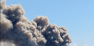 Battipaglia. Incendio nella zona industriale, l’Arpac: diossine sotto il limite di quantificazione