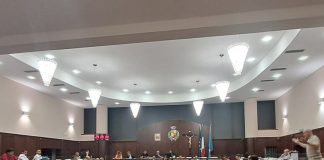 Battipaglia, terremoto politico: Toriello e Nicastro strappano, sindaca sotto scacco. Si profila scioglimento anticipato